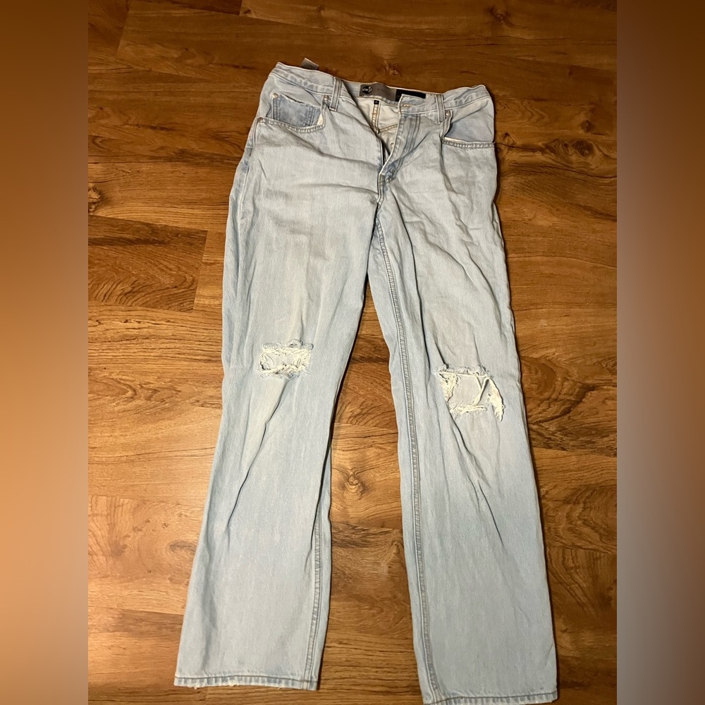 Light wash blue Levis
